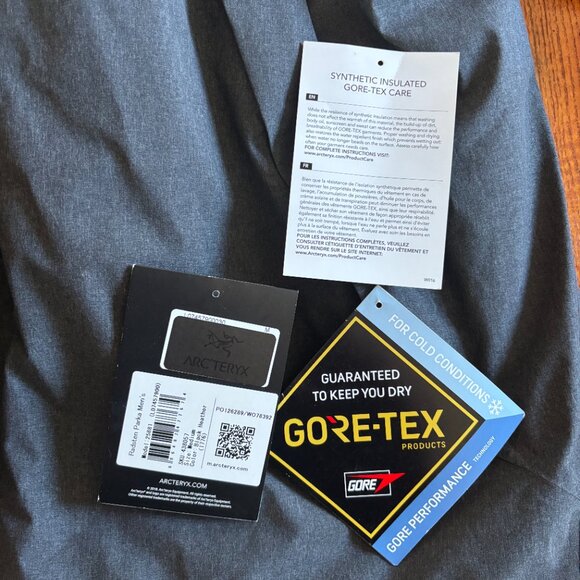Arc'teryx Radsten Parka. Excellent condition w/tags. MEDIUM - Picture 3 of 10